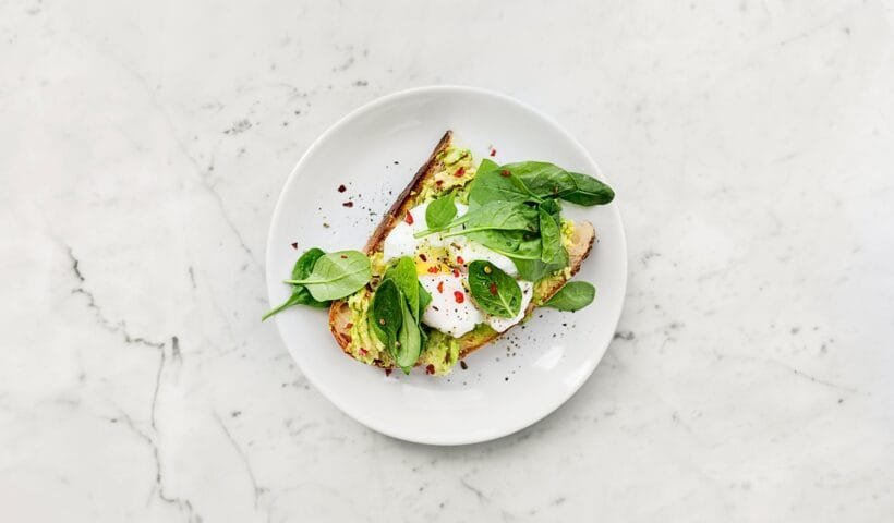 vegetable sandwich on plate