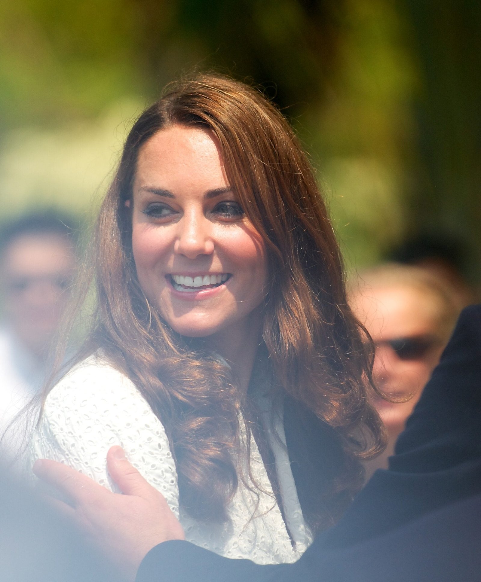 Kate Middleton demuestra por qué los jeans cafés son un básico atemporal