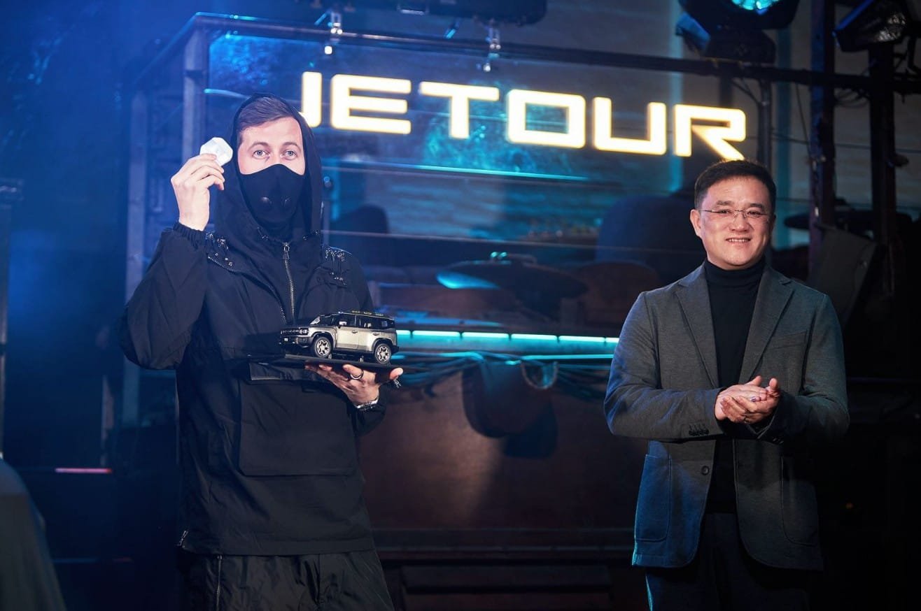 Jetour inicia su conquista de Europa con el T2 y el respaldo de Alan Walker
