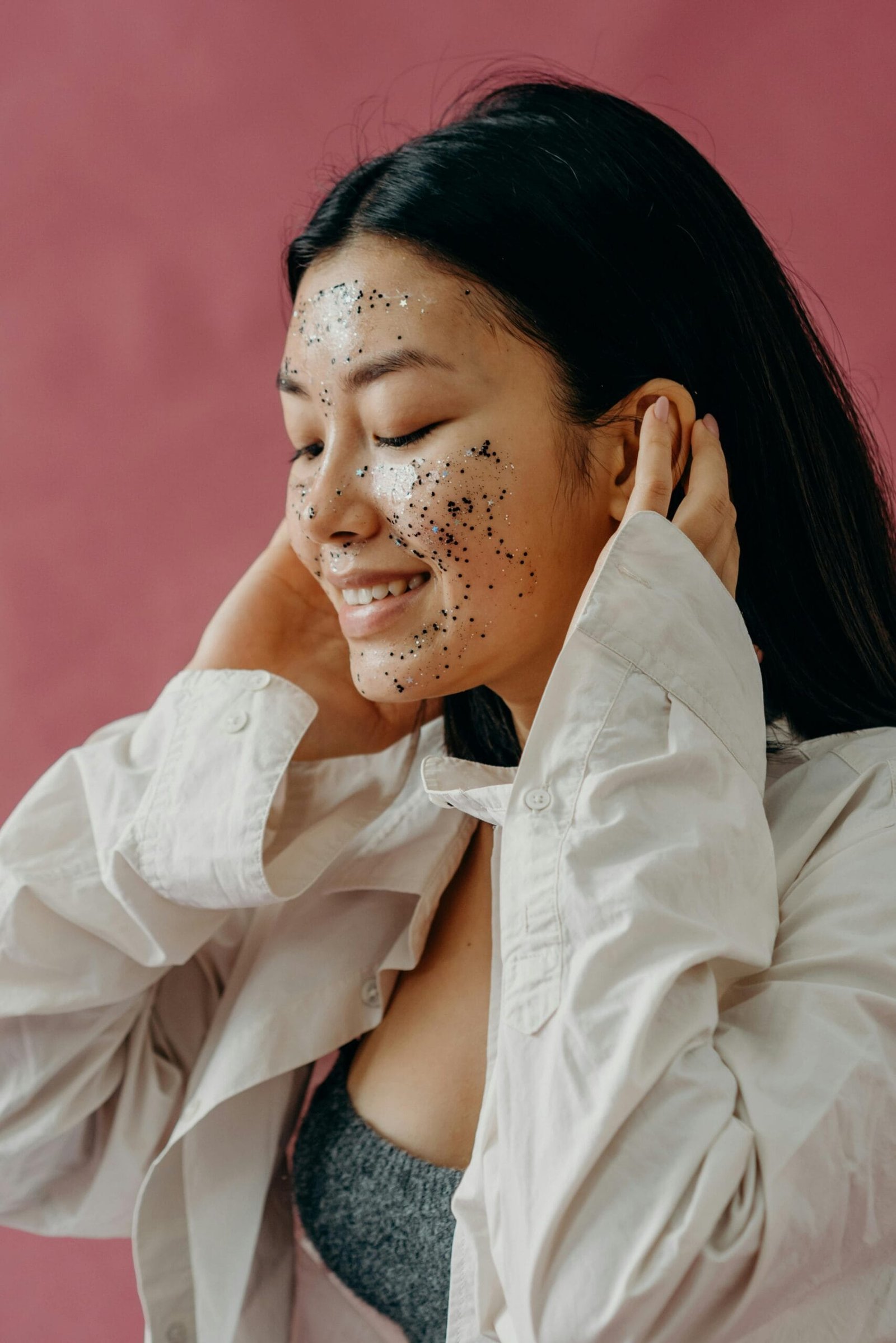 Del pre al after: tips para cuidar tu piel en un día de concierto