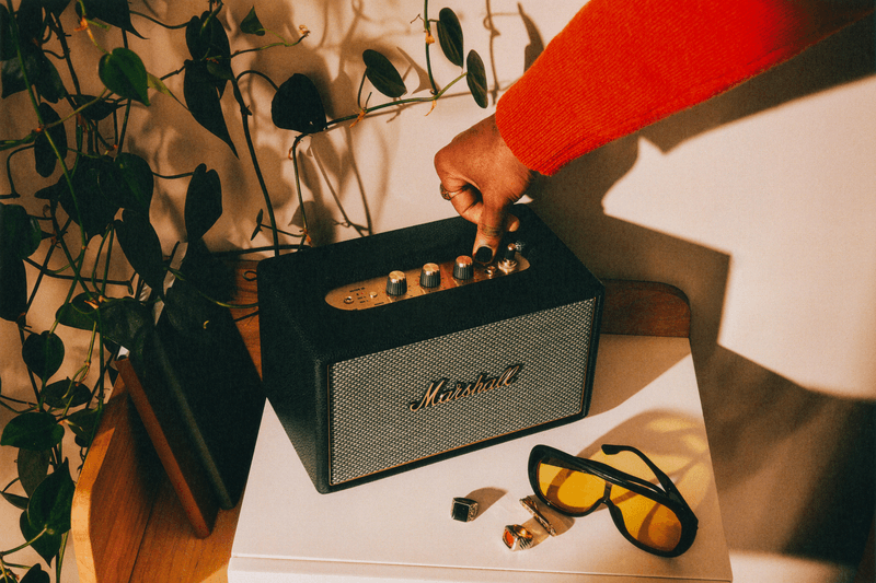 Marshall renueva sus altavoces domésticos con Acton IV y Stanmore IV