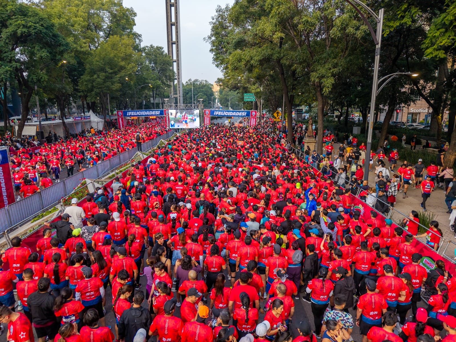 Ciudad de México vive la onceava edición de la Bimbo Global Race