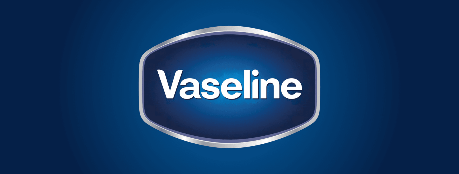 Día de la Sonrisa: el ritual de cuidado labial con Vaseline Lip Therapy